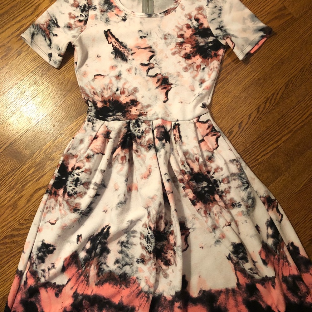 Lularoe Amelia Dress 🦄🦄